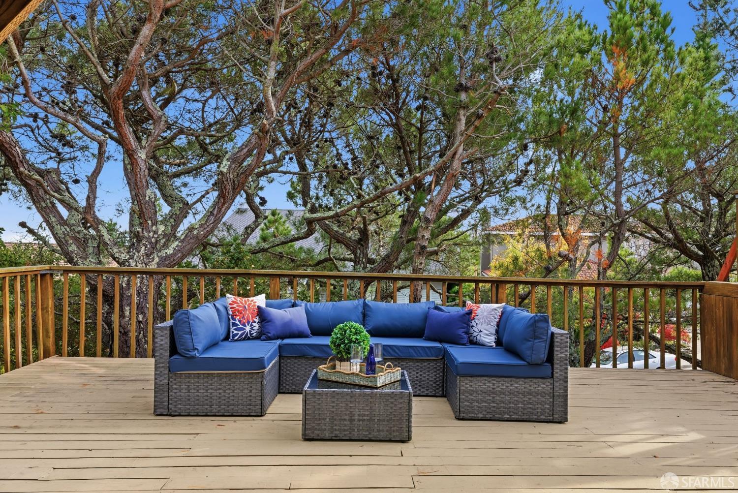 969 Springfield Drive Millbrae, CA 94030 - Photo 39 of 48 a outdoor living space with furniture and city view