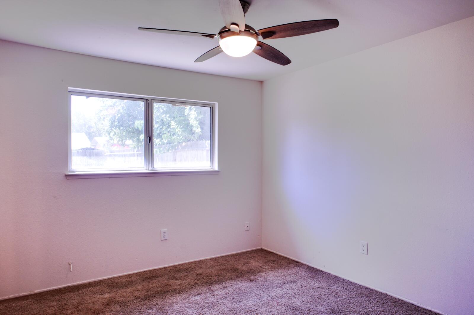 558 Perry Avenue Corcoran, CA 93212 - Photo 33 of 42 editMaster Bed 2.2