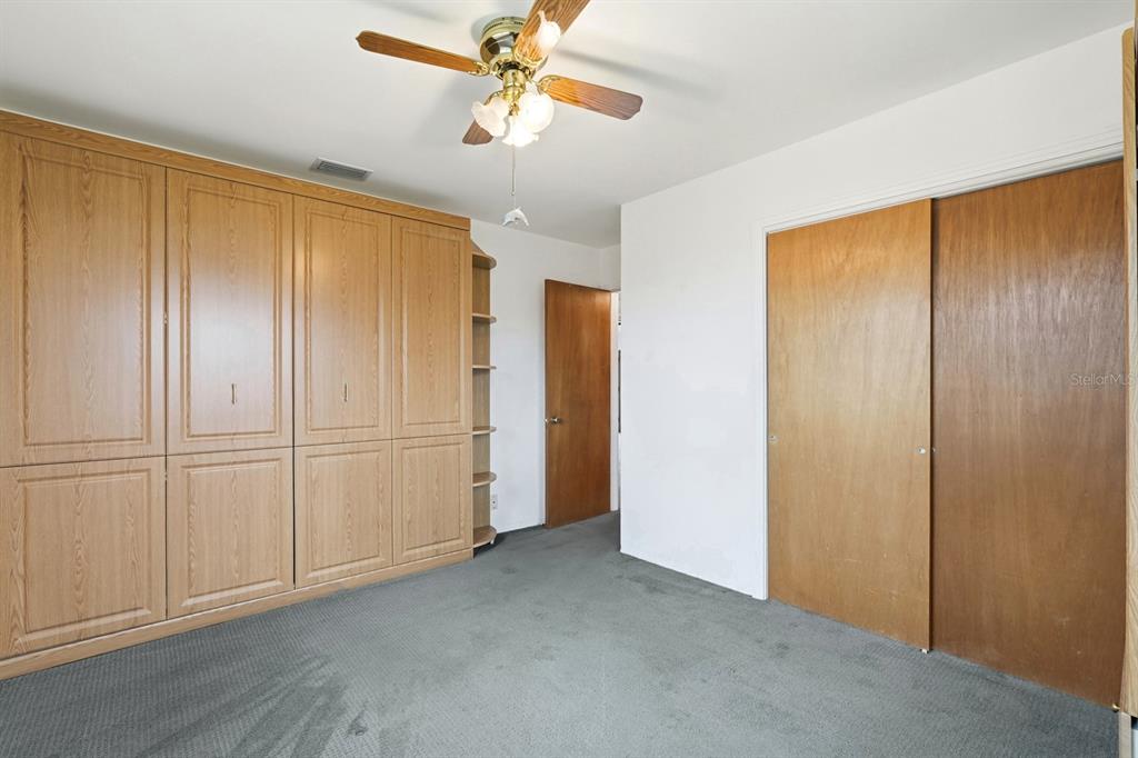 37 Berkley Road Ormond Beach, FL 32176 - Photo 20 of 41 a view of a livingroom with a ceiling fan