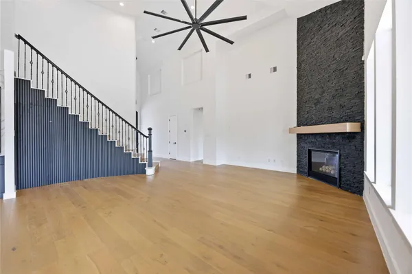 $1,299,000 | 25406 Hollowgate Park Lane, Tomball, TX 77375