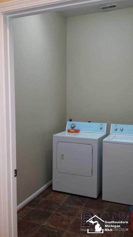 1413 Samaria Road Temperance, MI 48182 - Photo 13 of 19 Laundry