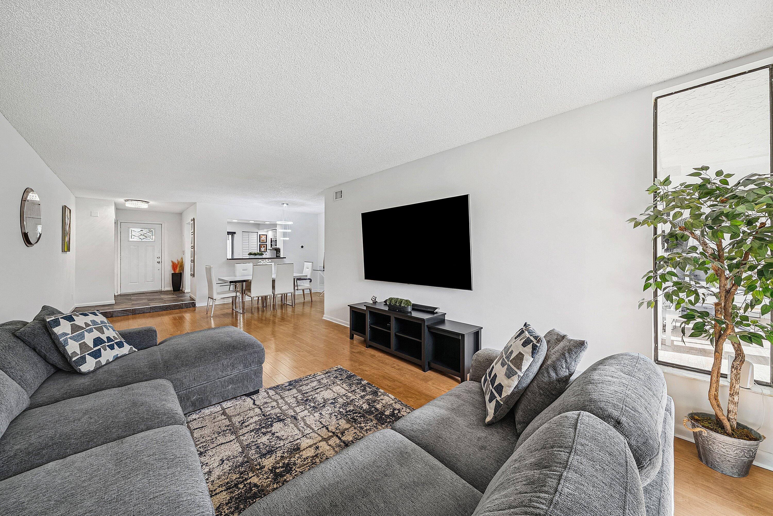 7933 La Mirada Drive Boca Raton, FL 33433 - Photo 16 of 33 014-7933LaMiradaDrive-BocaRaton-FL-33433