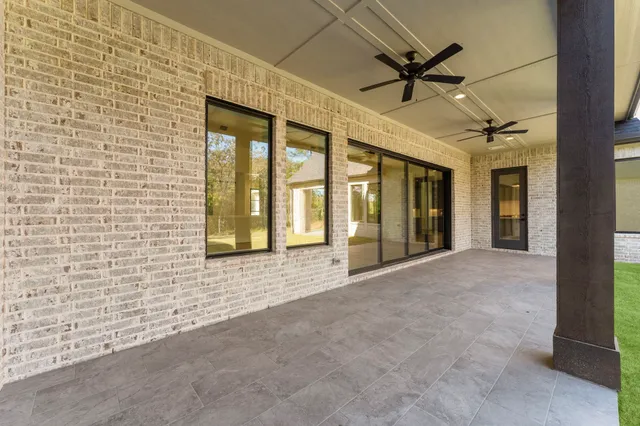 $1,399,990 | 161 Homestead Hill Road, New Waverly, TX 77358