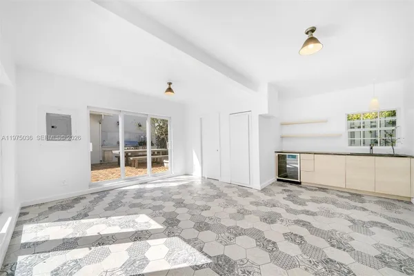 $29,000 | 939 West 47th Court, Miami Beach, FL 33140