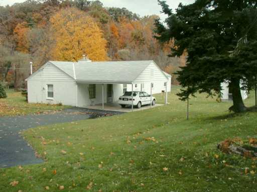 989 Old Mill Road Cheswick, PA 15024 - Photo 2 of 3 Gallery Image 2