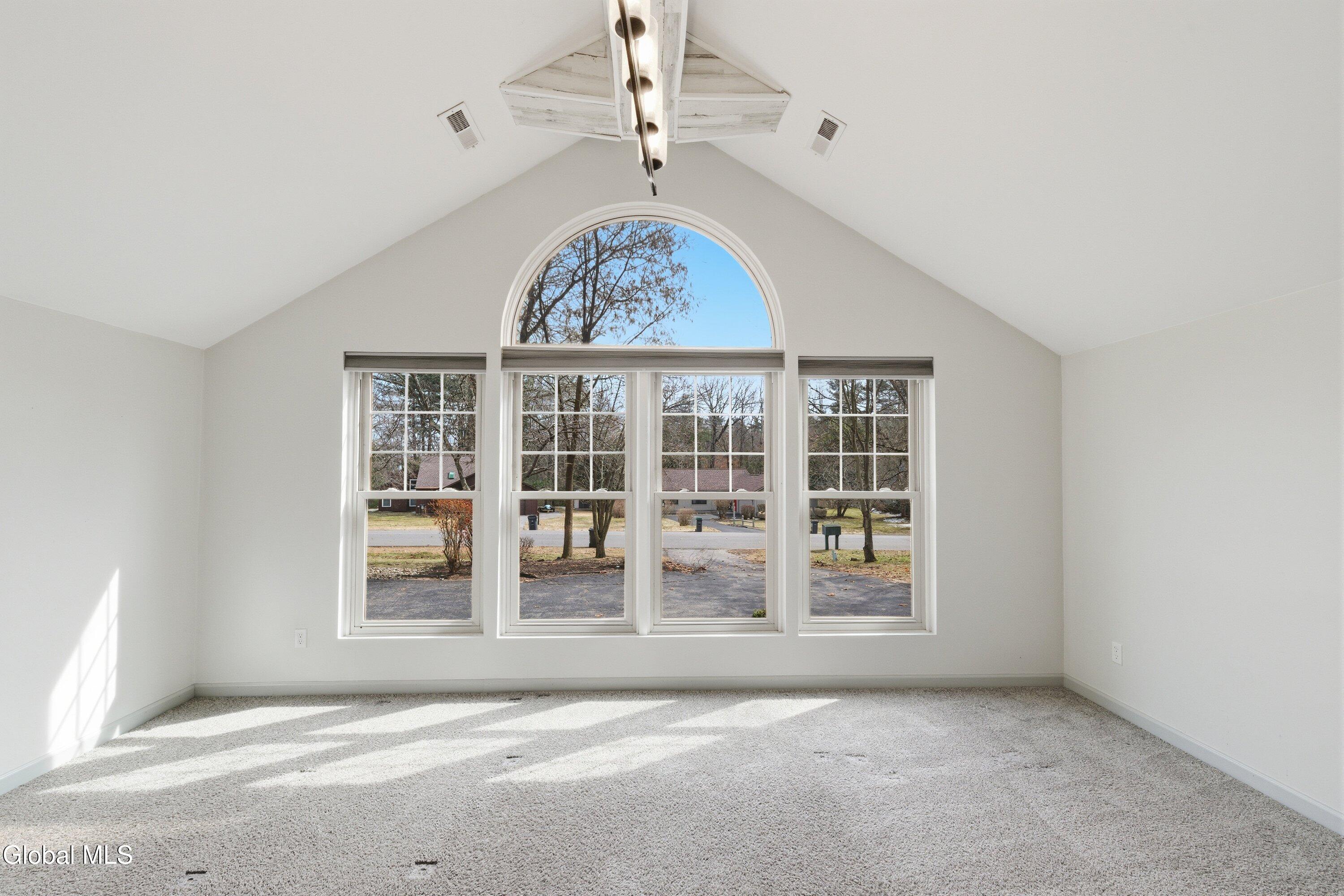 18 Glade Mallow Road Malta, NY 12020 - Photo 17 of 34 18 Glade Mallow Rd-22