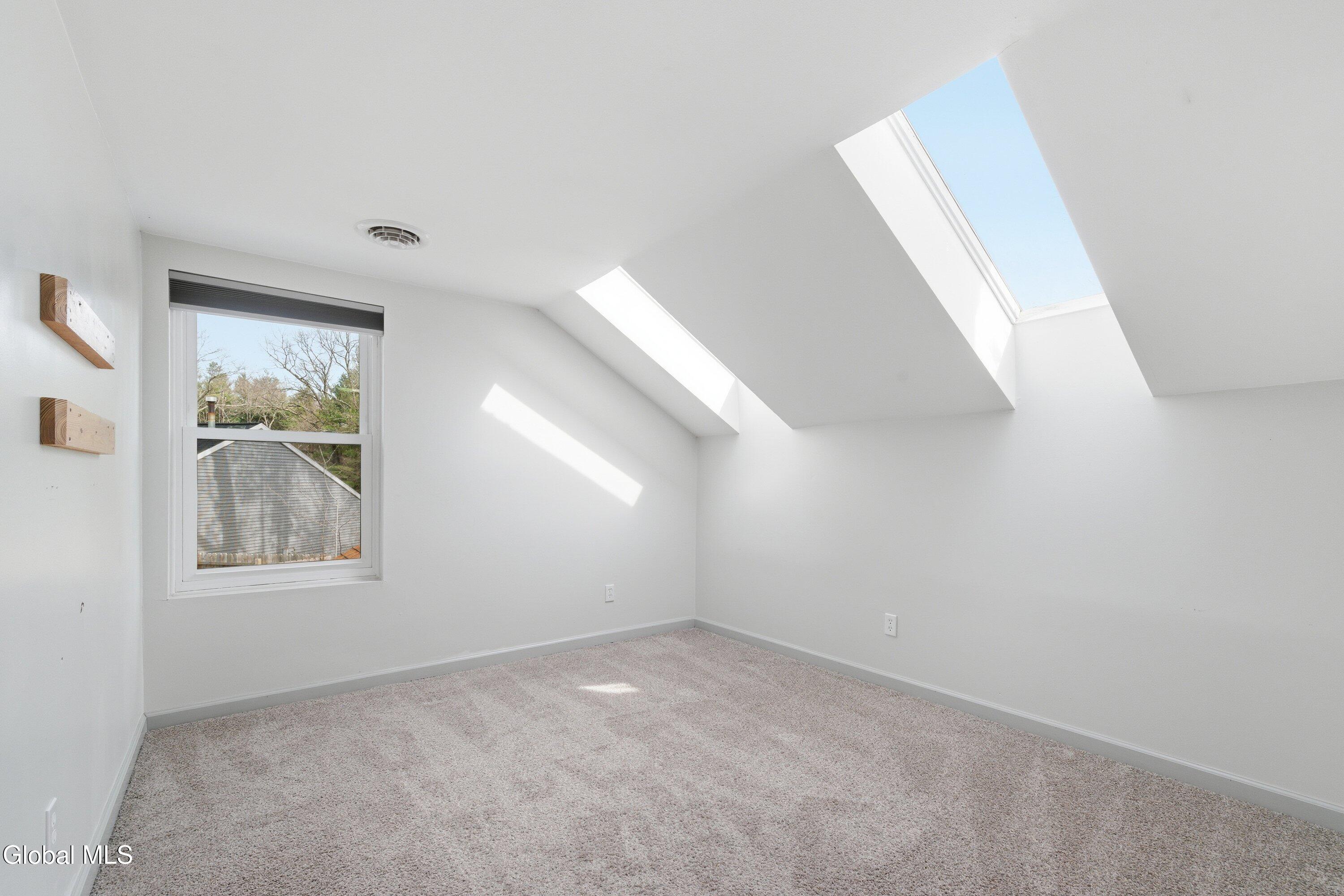 18 Glade Mallow Road Malta, NY 12020 - Photo 29 of 34 18 Glade Mallow Rd-24