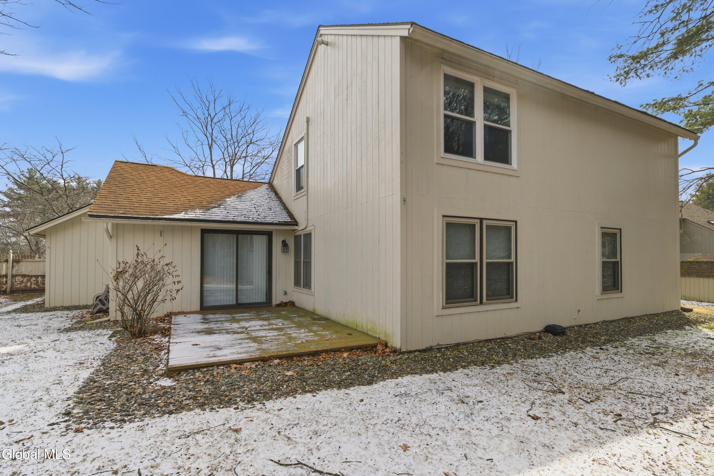 18 Glade Mallow Road Malta, NY 12020 - Photo 5 of 34 18 Glade Mallow Rd-35