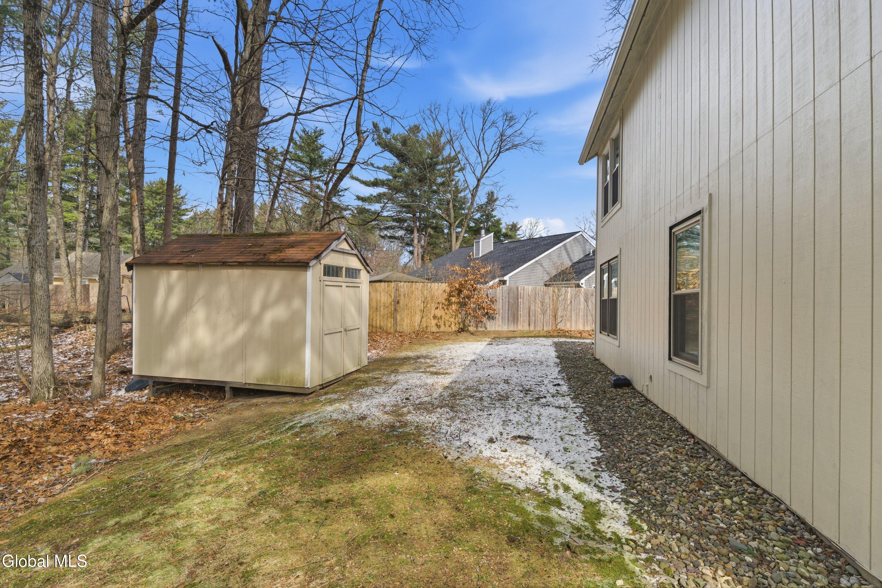 18 Glade Mallow Road Malta, NY 12020 - Photo 6 of 34 18 Glade Mallow Rd-34