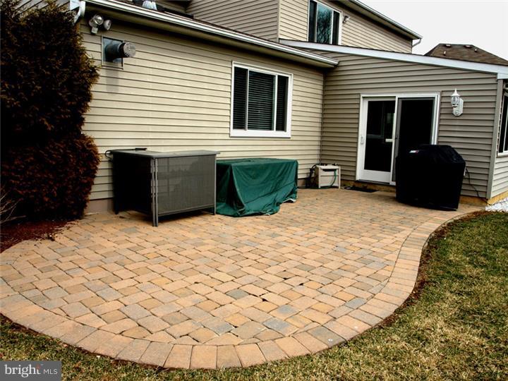 47 Perilli Drive Hamilton, NJ 08610 - Photo 19 of 22 Patio