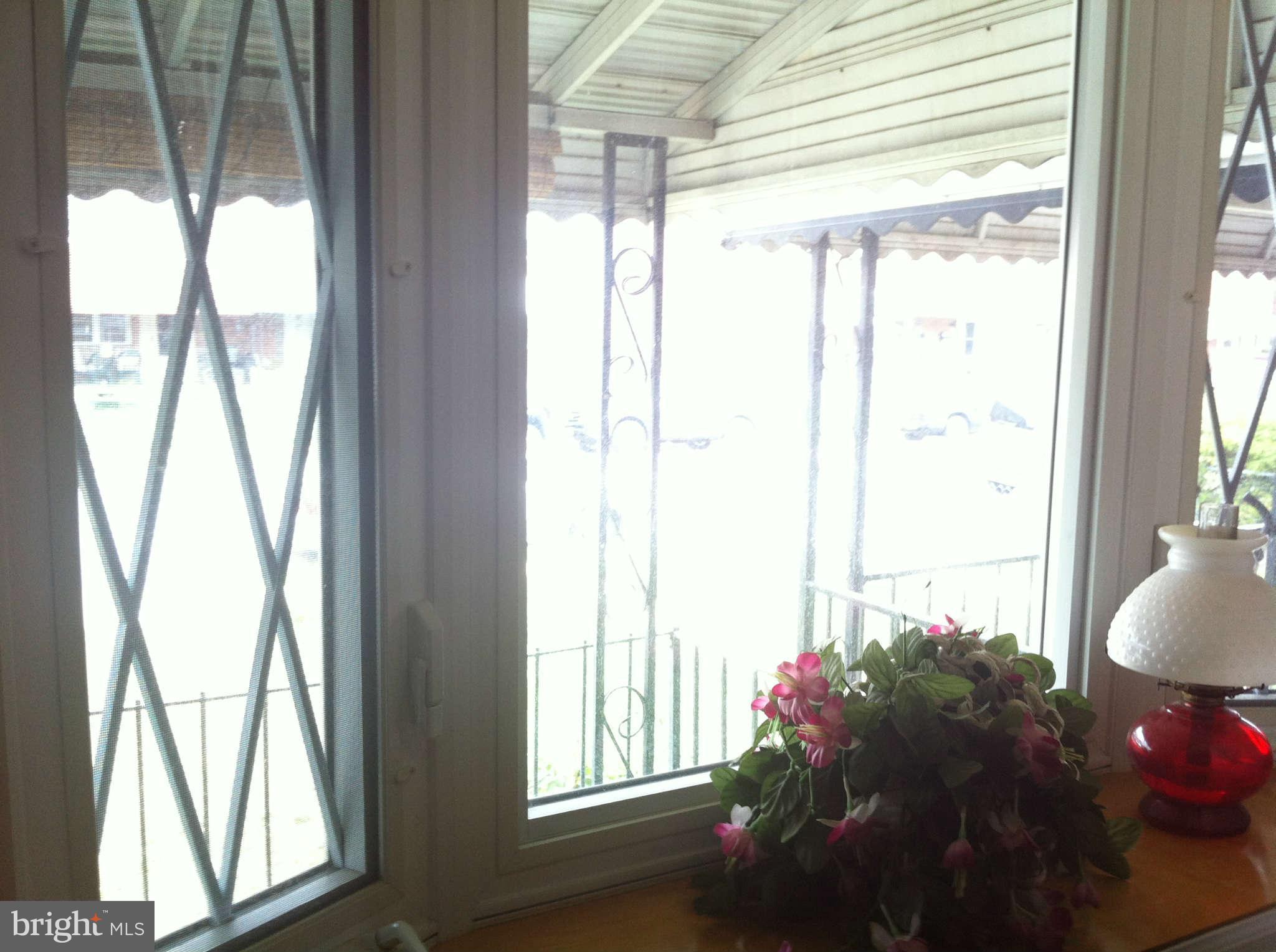 7717 Wynbrook Road Baltimore, MD 21224 - Photo 4 of 16 Interior General