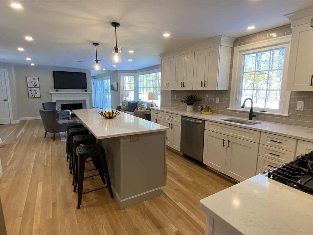 16 Sears Road Wayland, MA 01778 - Photo 15 of 40