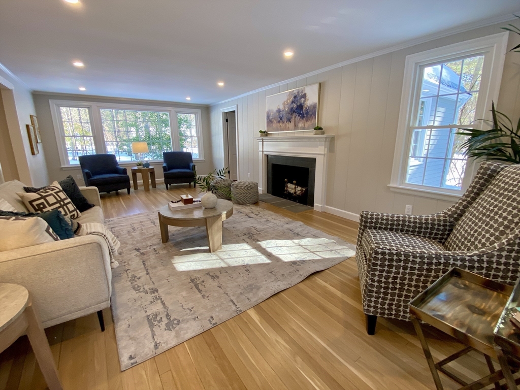 16 Sears Road Wayland, MA 01778 - Photo 3 of 40