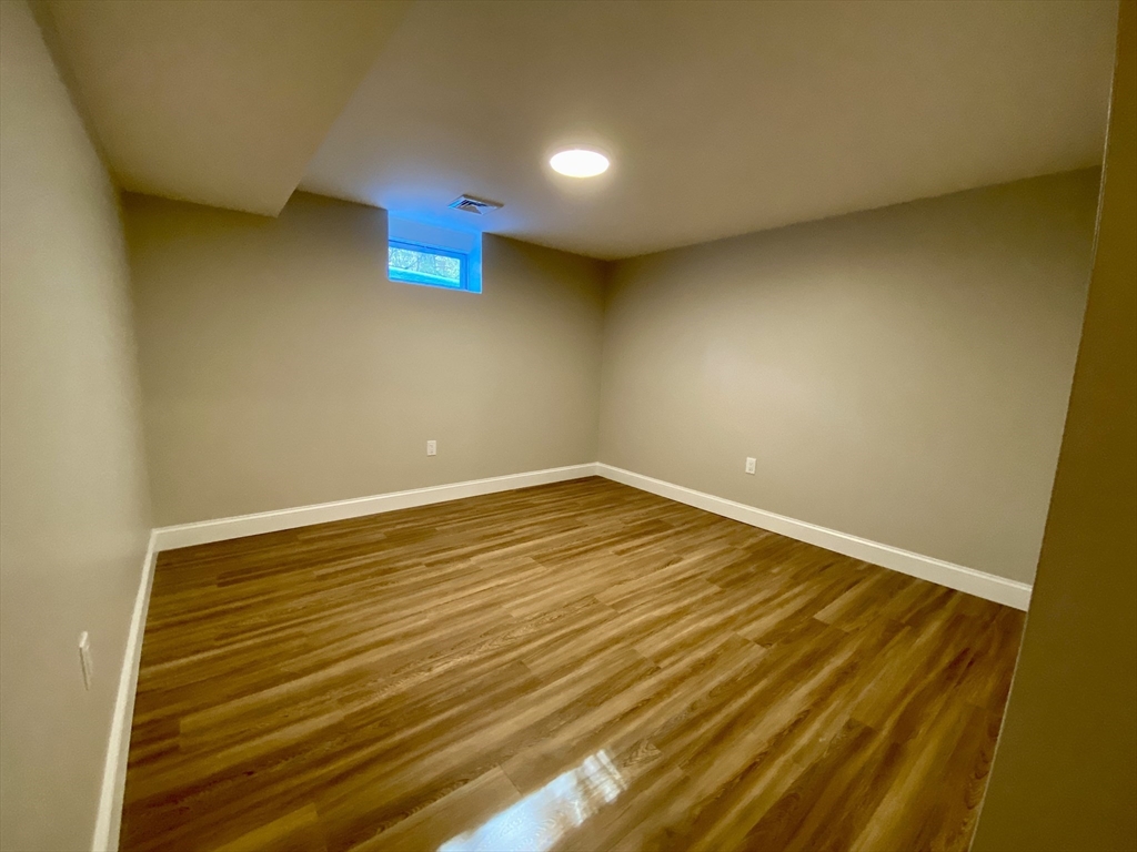 16 Sears Road Wayland, MA 01778 - Photo 37 of 40