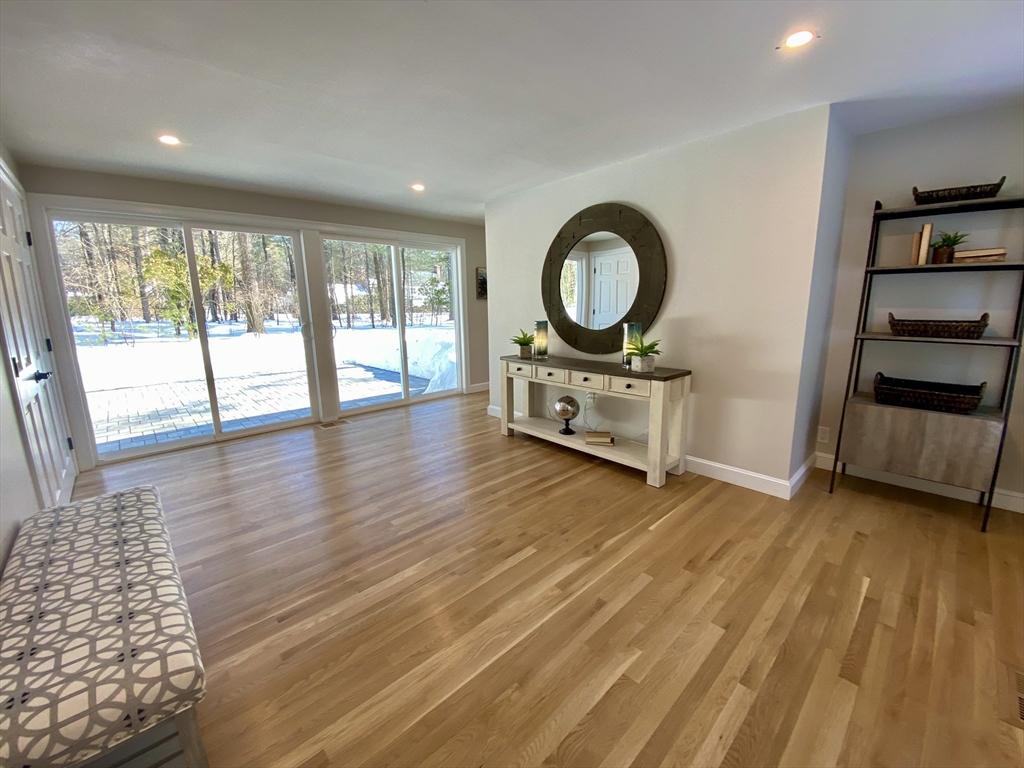 16 Sears Road Wayland, MA 01778 - Photo 9 of 40