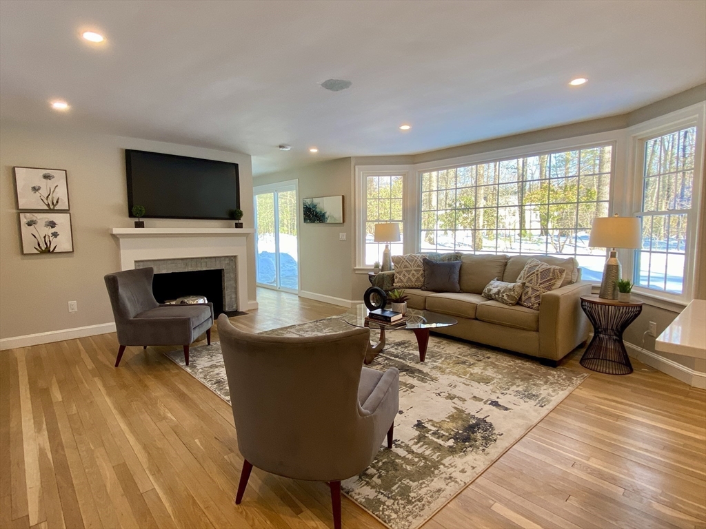 16 Sears Road Wayland, MA 01778 - Photo 10 of 40