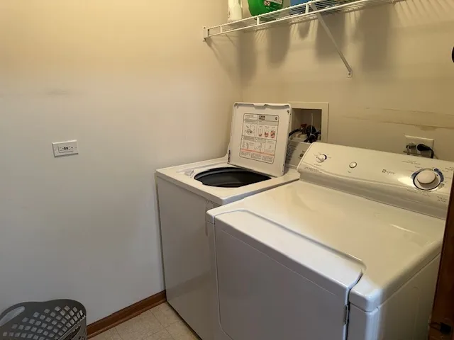 $2,900 | 339 Bay Drive, Itasca, IL 60143