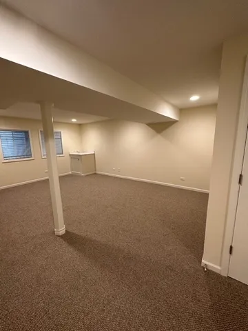 $2,900 | 339 Bay Drive, Itasca, IL 60143