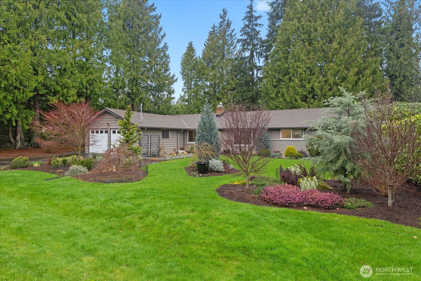 8125 186th Street Southwest Edmonds, WA 98026 - Photo 2 of 40