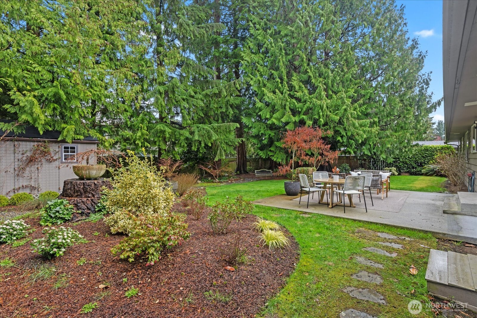 8125 186th Street Southwest Edmonds, WA 98026 - Photo 32 of 40