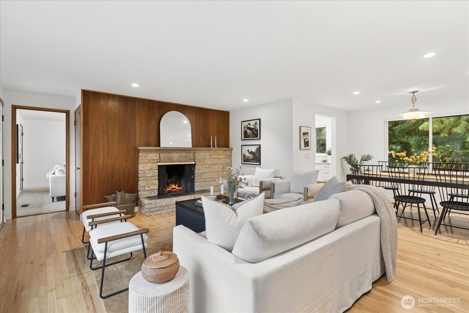 8125 186th Street Southwest Edmonds, WA 98026 - Photo 8 of 40