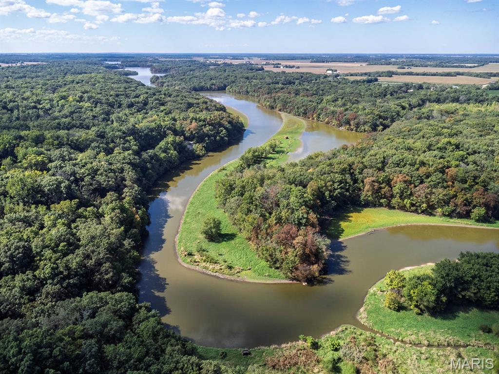 4303 Highway 160 Highland, IL 62249 - Photo 48 of 54