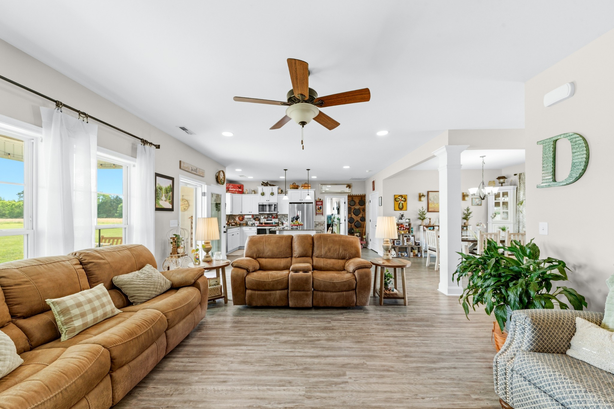 1224 Market Street Prospect, TN 38477 - Photo 28 of 80 a living room with furniture