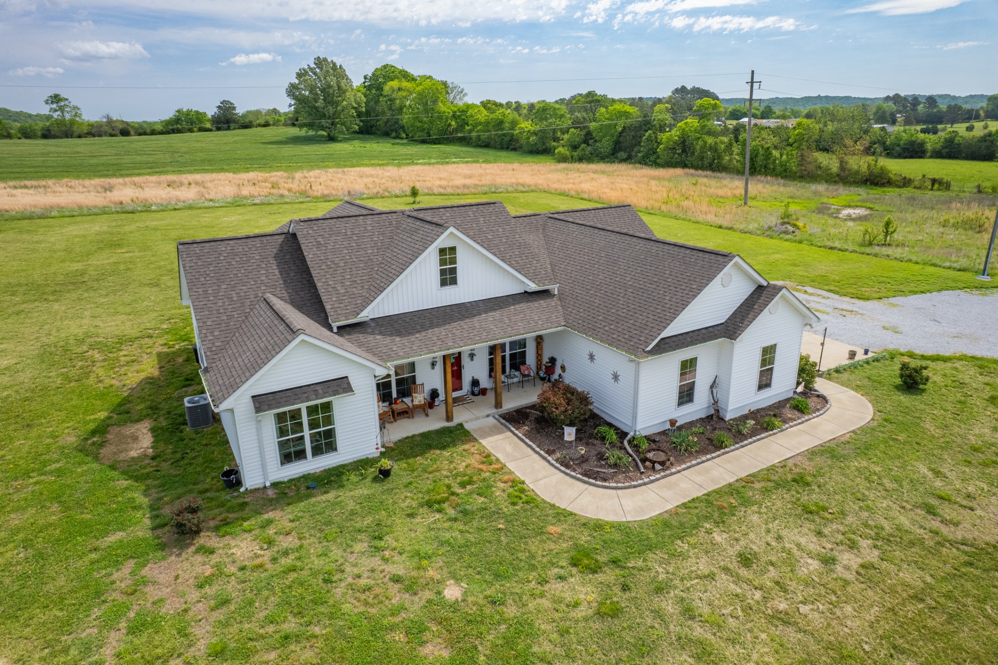 1224 Market Street Prospect, TN 38477 - Photo 3 of 80