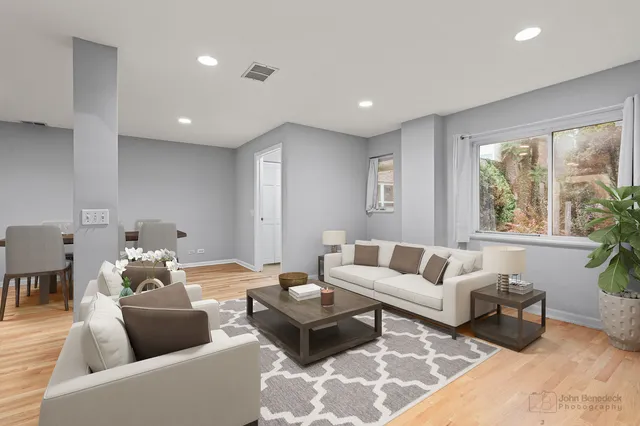 $359,990 | 120 Chicago Avenue, Unit A, Oak Park, IL 60302