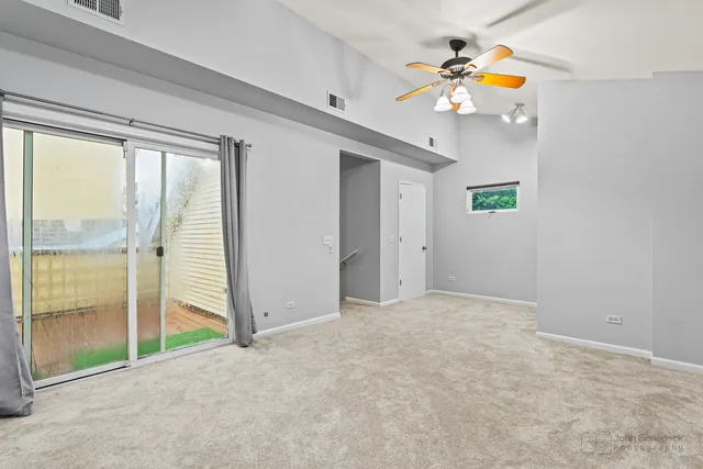 $359,990 | 120 Chicago Avenue, Unit A, Oak Park, IL 60302