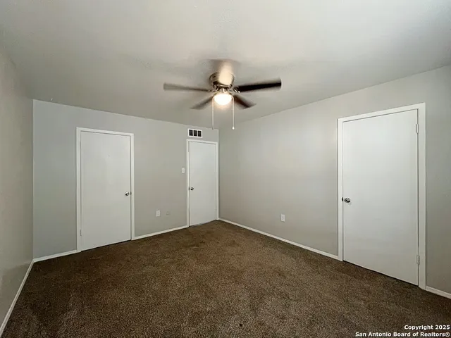 $925 | 2802 Lasses Boulevard, Unit 8, San Antonio, TX 78223