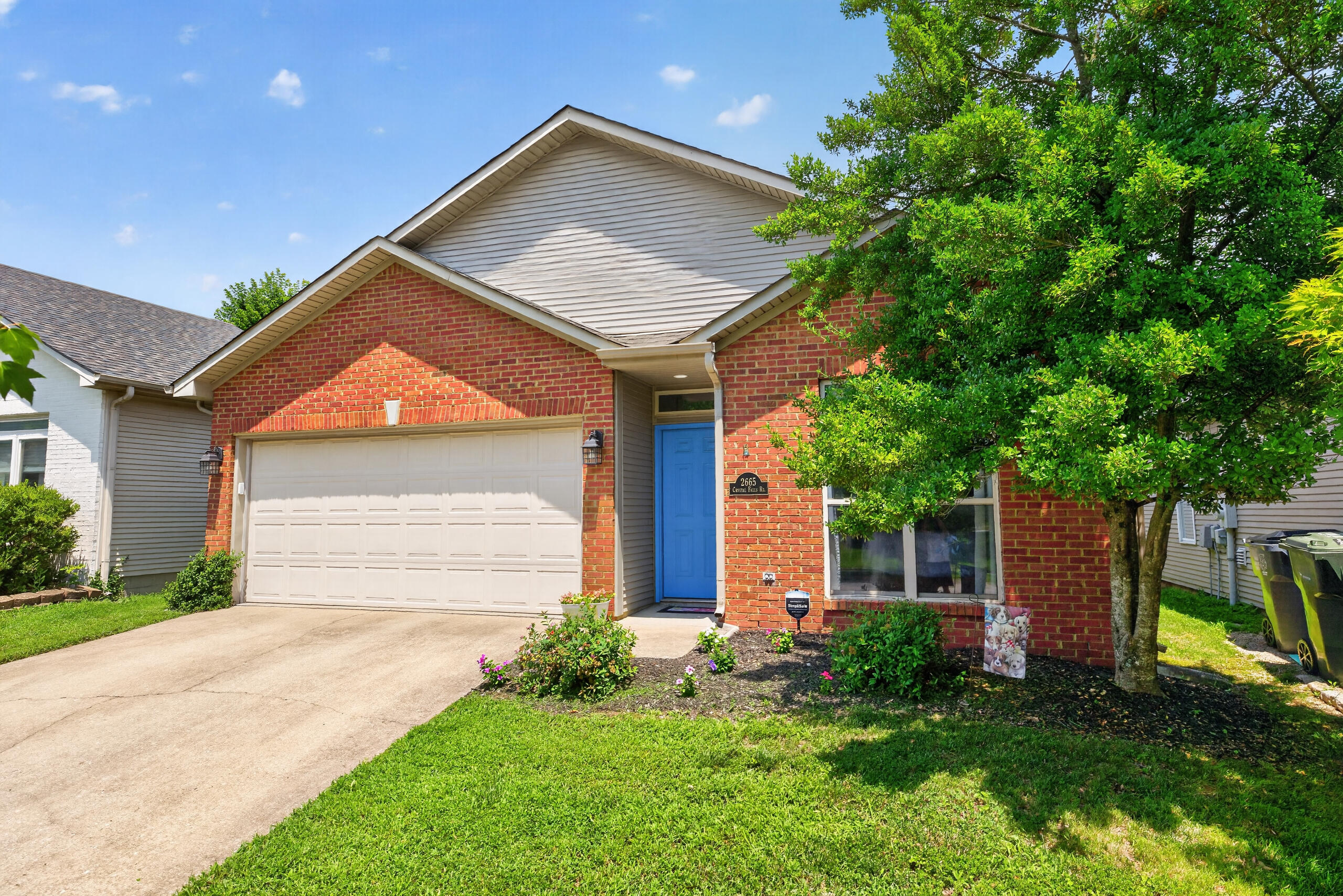 2665 Crystal Falls Road Lexington, KY 40509 - Photo 1 of 18 Front View