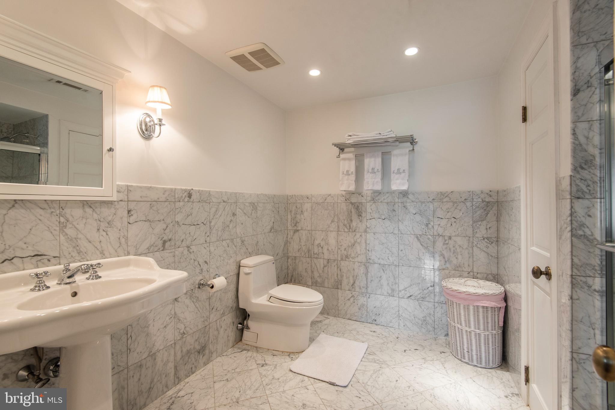 309 South 3rd Street Philadelphia, PA 19106 - Photo 10 of 15