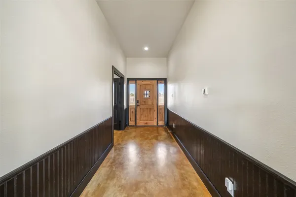 $695,000 | 975 County Road 182, Liberty, TX 77575
