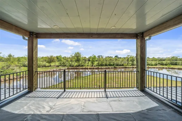 $695,000 | 975 County Road 182, Liberty, TX 77575