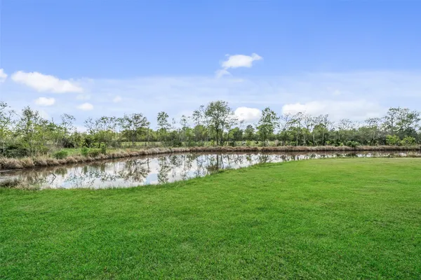 $695,000 | 975 County Road 182, Liberty, TX 77575