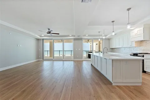 $2,625,000 | 14048 Gulf Boulevard, Unit 202, Madeira Beach, FL 33708