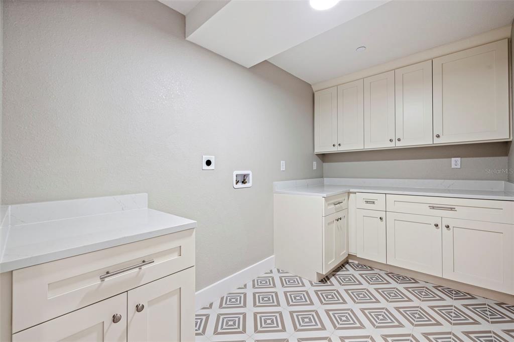 14048 Gulf Boulevard, Unit 202 Madeira Beach, FL 33708 - Photo 35 of 76