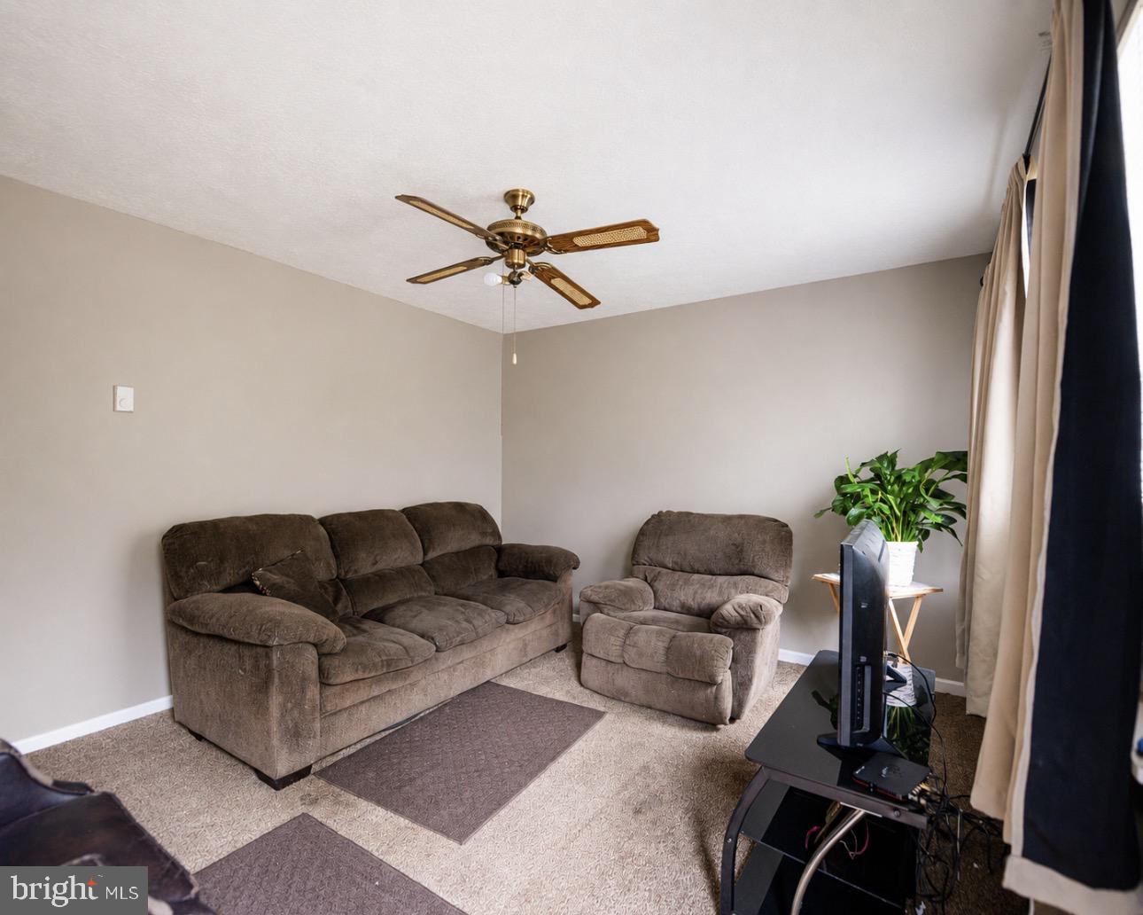 64 Burnt Tree Way Orange, VA 22960 - Photo 3 of 11