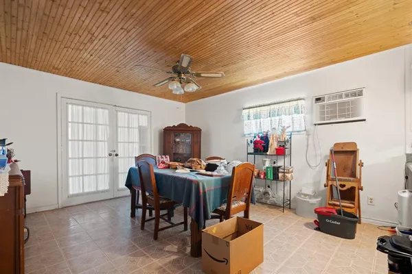 $215,000 | 665 Hcr 1432, Covington, TX 76636