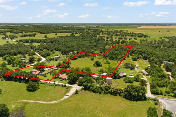 $215,000 | 665 Hcr 1432, Covington, TX 76636