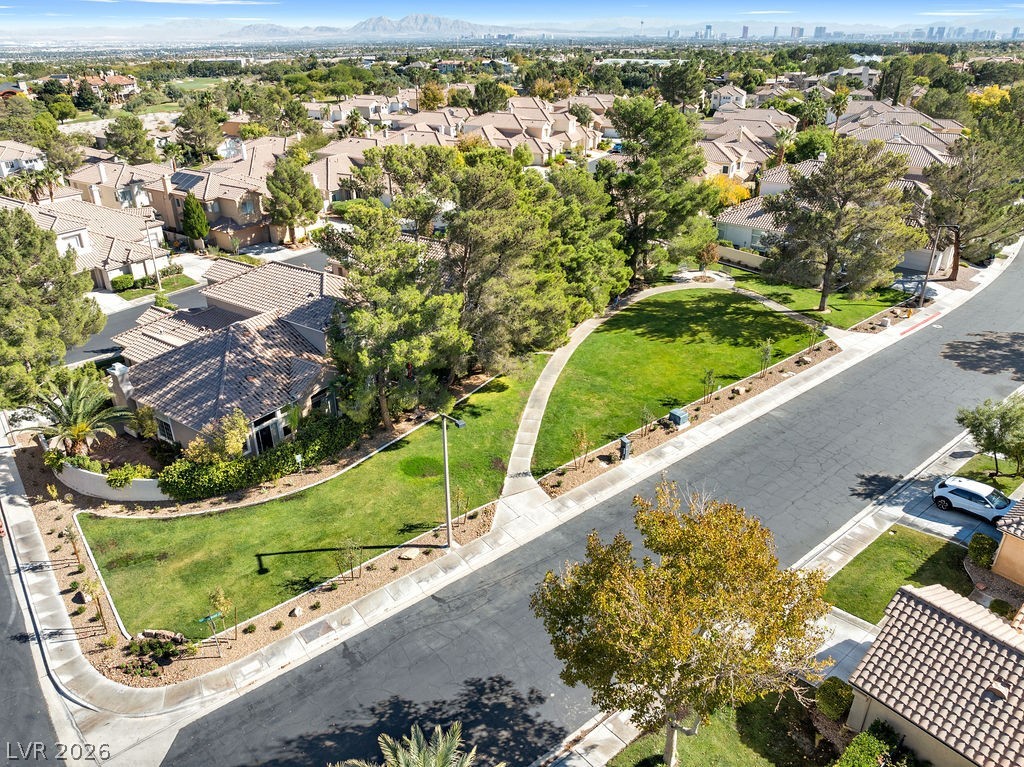 9201 Eagle Ridge Drive Las Vegas, NV 89134 - Photo 31 of 35