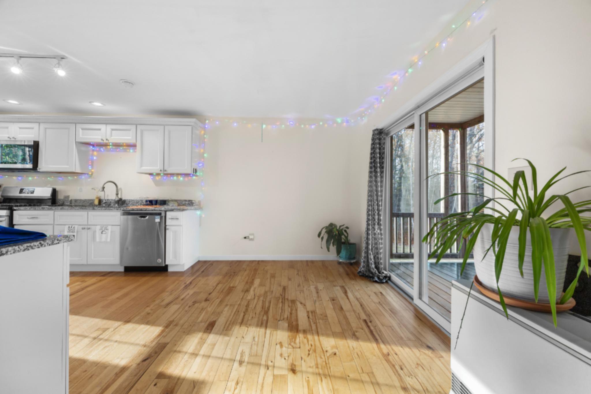 4 White Birch Lane Surry, ME 04684 - Photo 11 of 28 SURRY-8 (a)