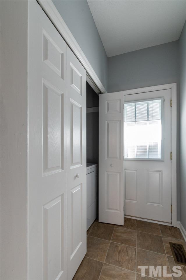 2804 West Jameson Road Raleigh, NC 27604 - Photo 14 of 22