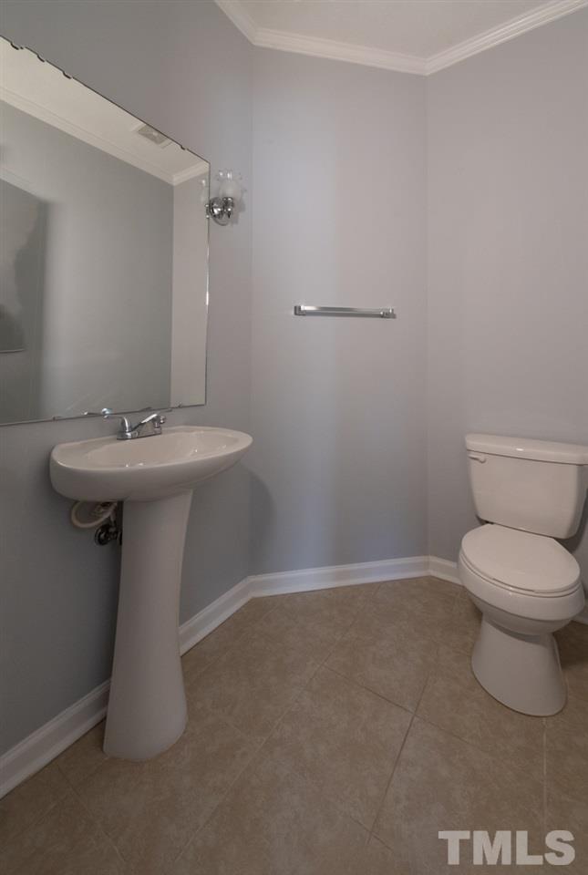 2804 West Jameson Road Raleigh, NC 27604 - Photo 5 of 22