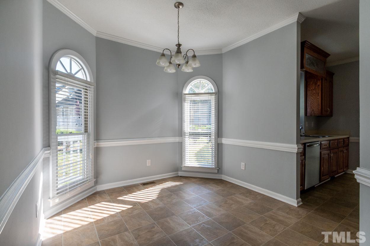 2804 West Jameson Road Raleigh, NC 27604 - Photo 10 of 22