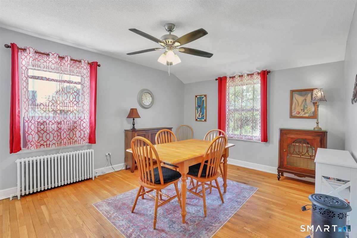 43 High Street Portland, CT 06480 - Photo 13 of 33 Gallery Image 13