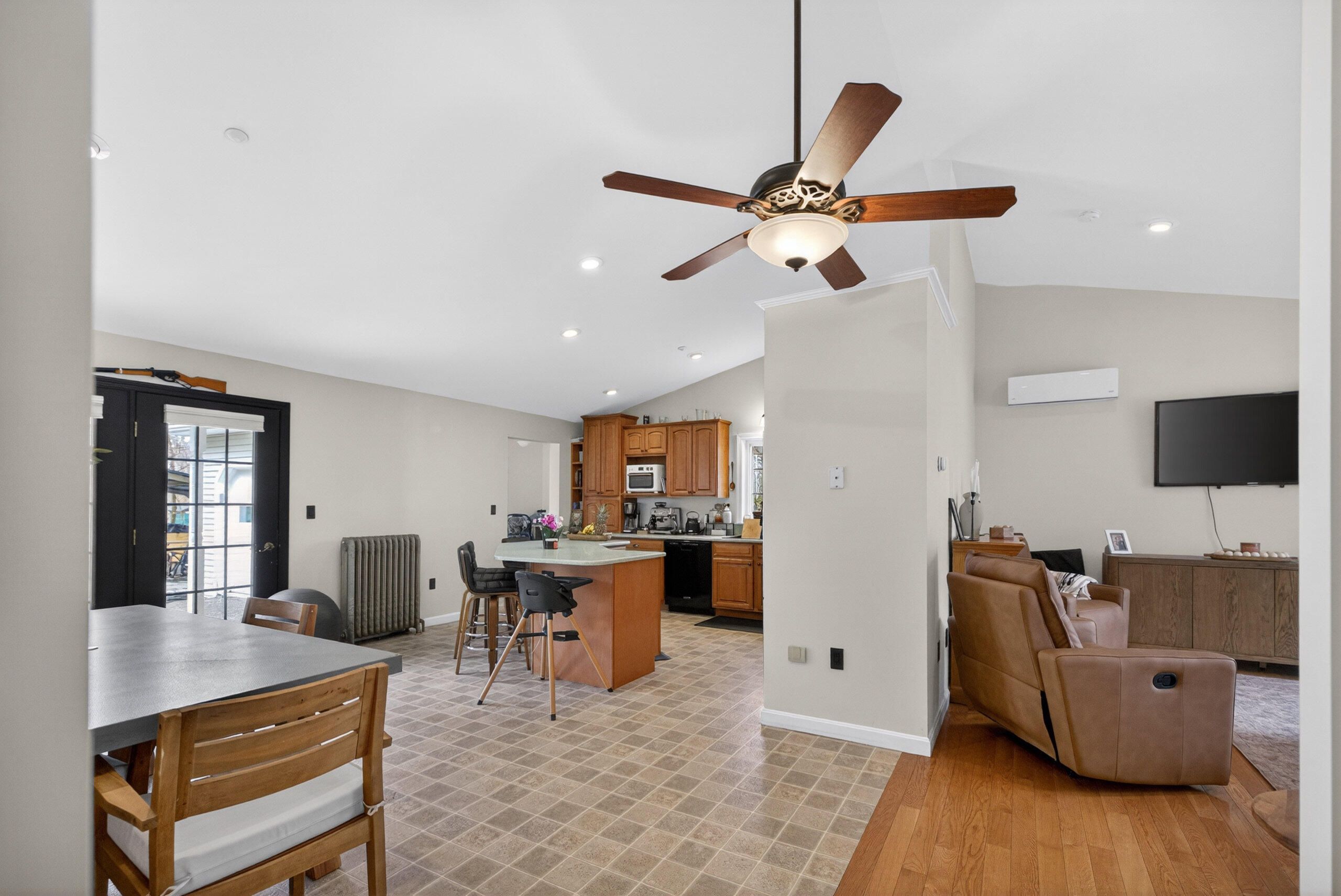 179 Egypt Road Raymond, ME 04071 - Photo 12 of 80 fl5a8148