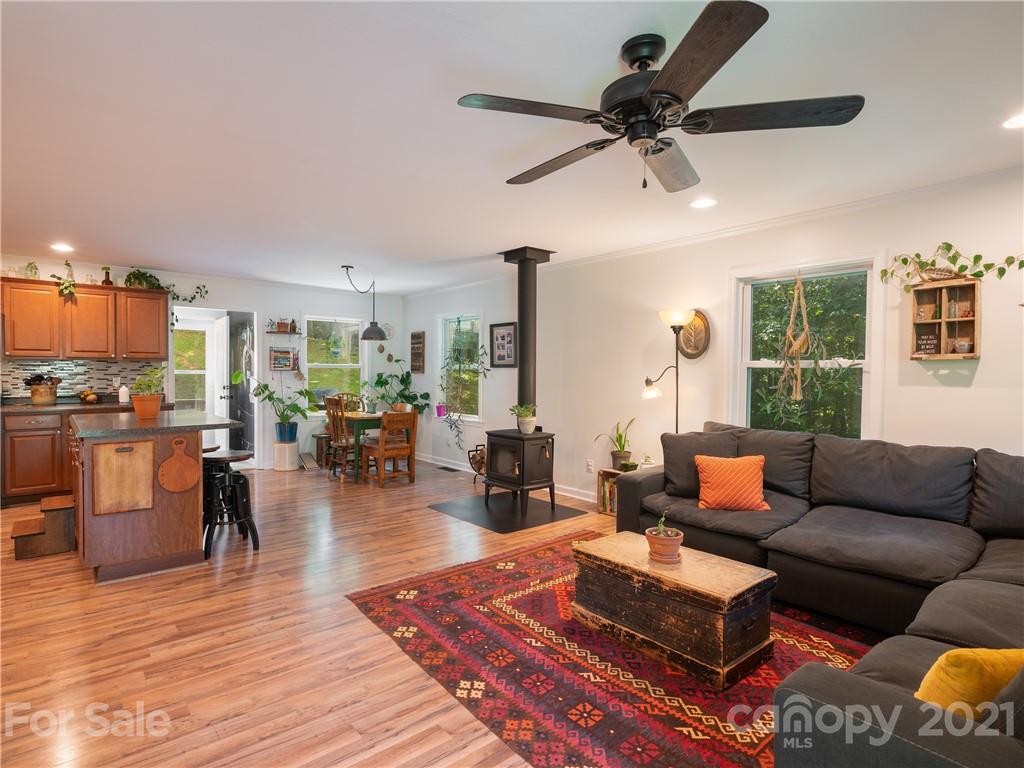 342 Monroe Tipton Road Marshall, NC 28753 - Photo 16 of 26 Gallery Image 16