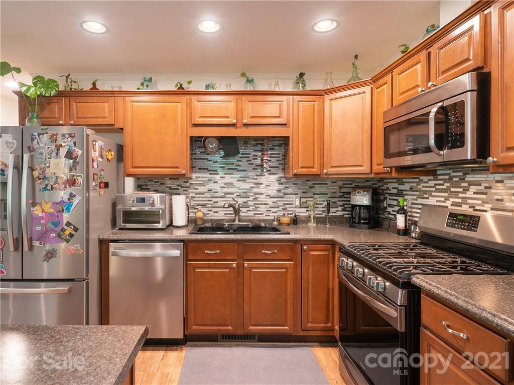 342 Monroe Tipton Road Marshall, NC 28753 - Photo 19 of 26 Gallery Image 19